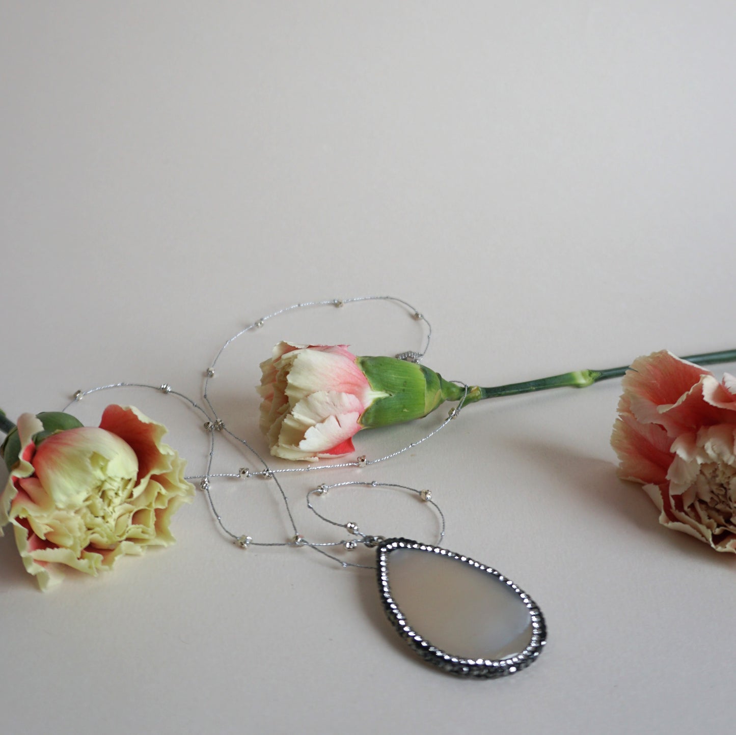 Collar largo Gota de Ágata