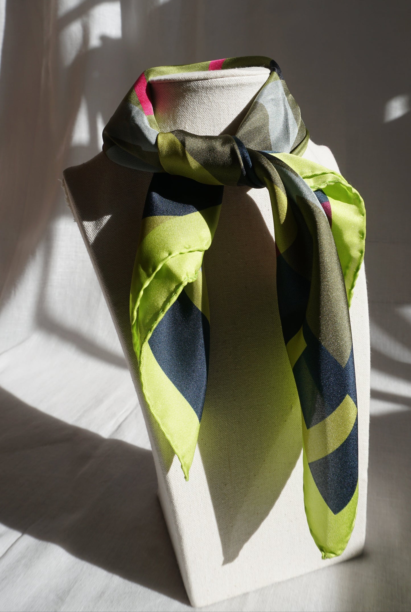 Mini pañuelo seda love