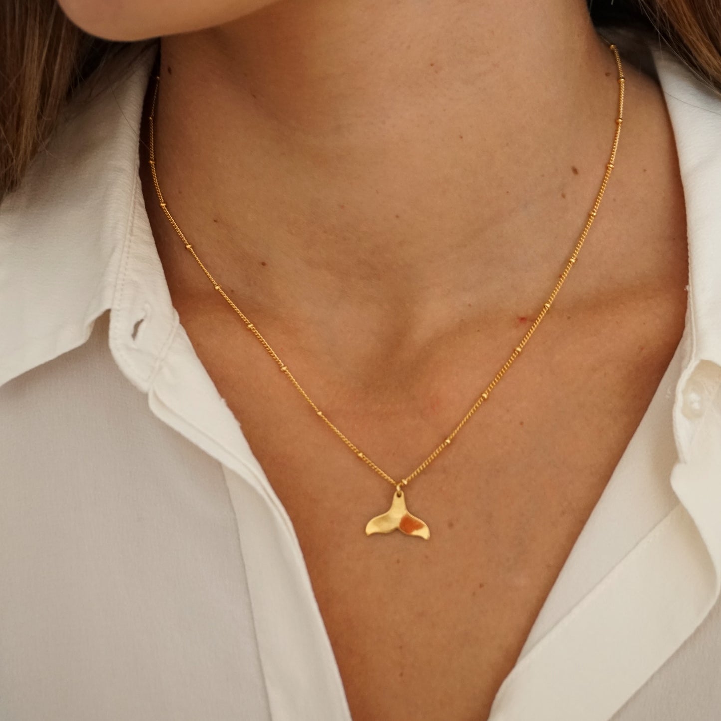 Collar colgante Cola de ballena