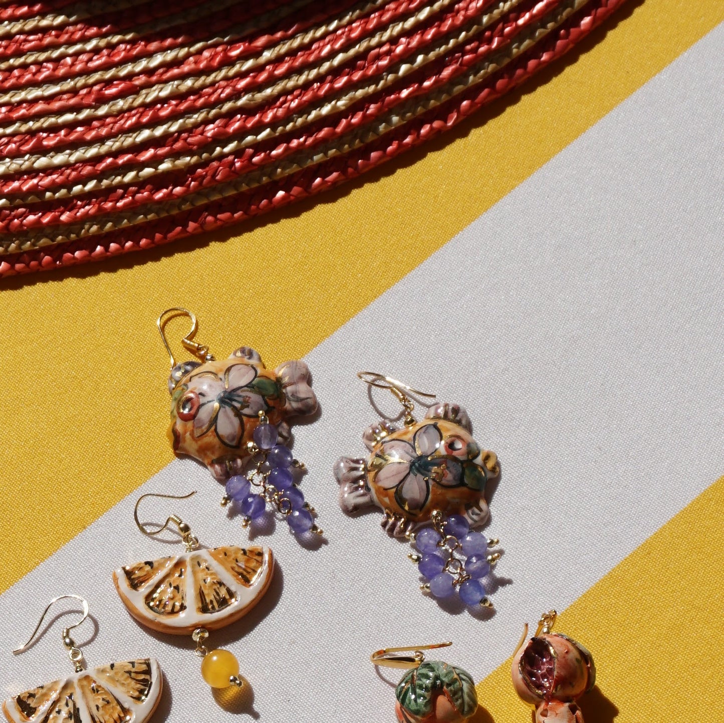 Pendientes de Peces y colgante de piedras