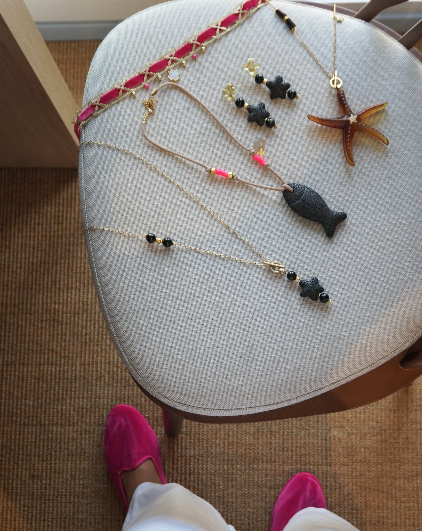 Pendientes de estrella de lava