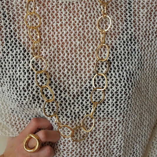 Collar cadena entrelazada