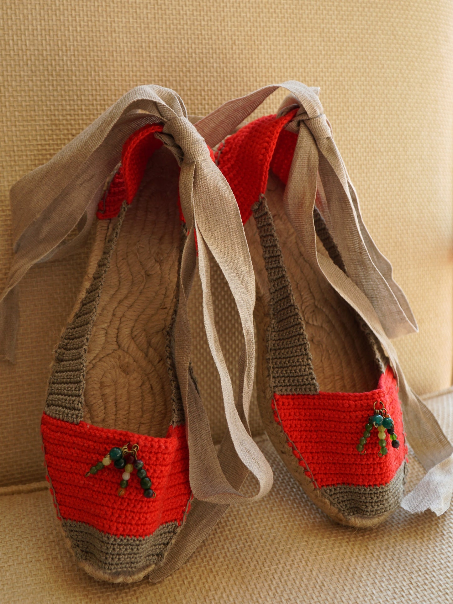 Grey espadrilles with red stripe