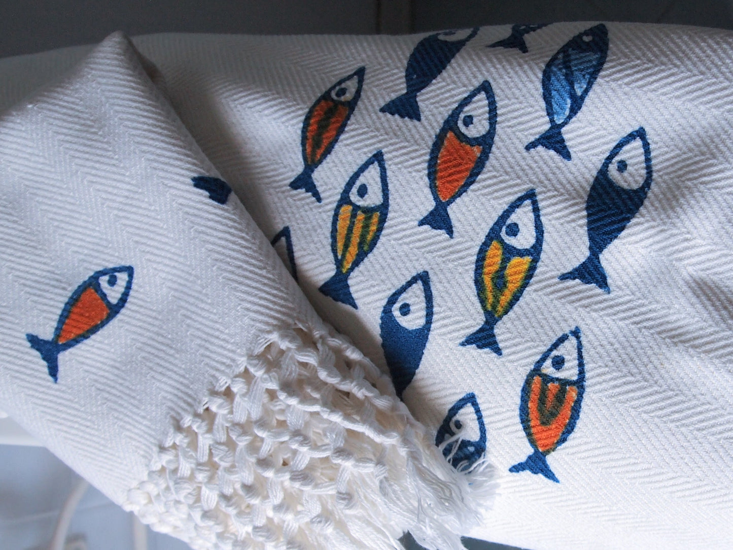 Juego de dos toallas con flecos Pececitos