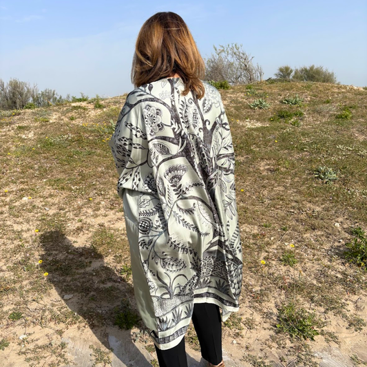 Kimono seda árbol de la vida