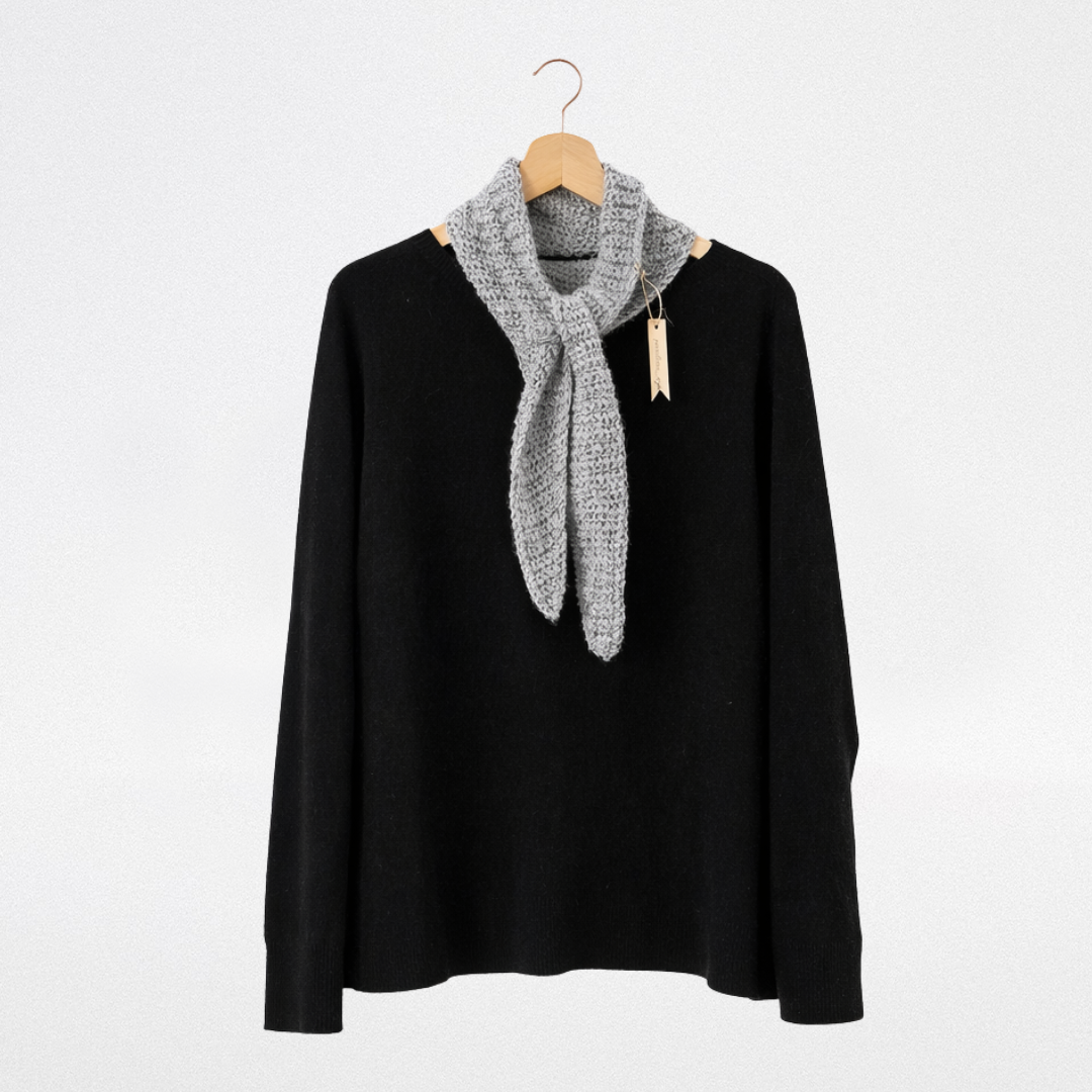 Alpaca crochet triangle