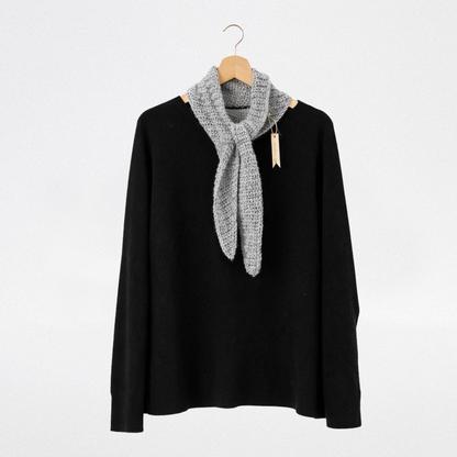 Alpaca crochet triangle