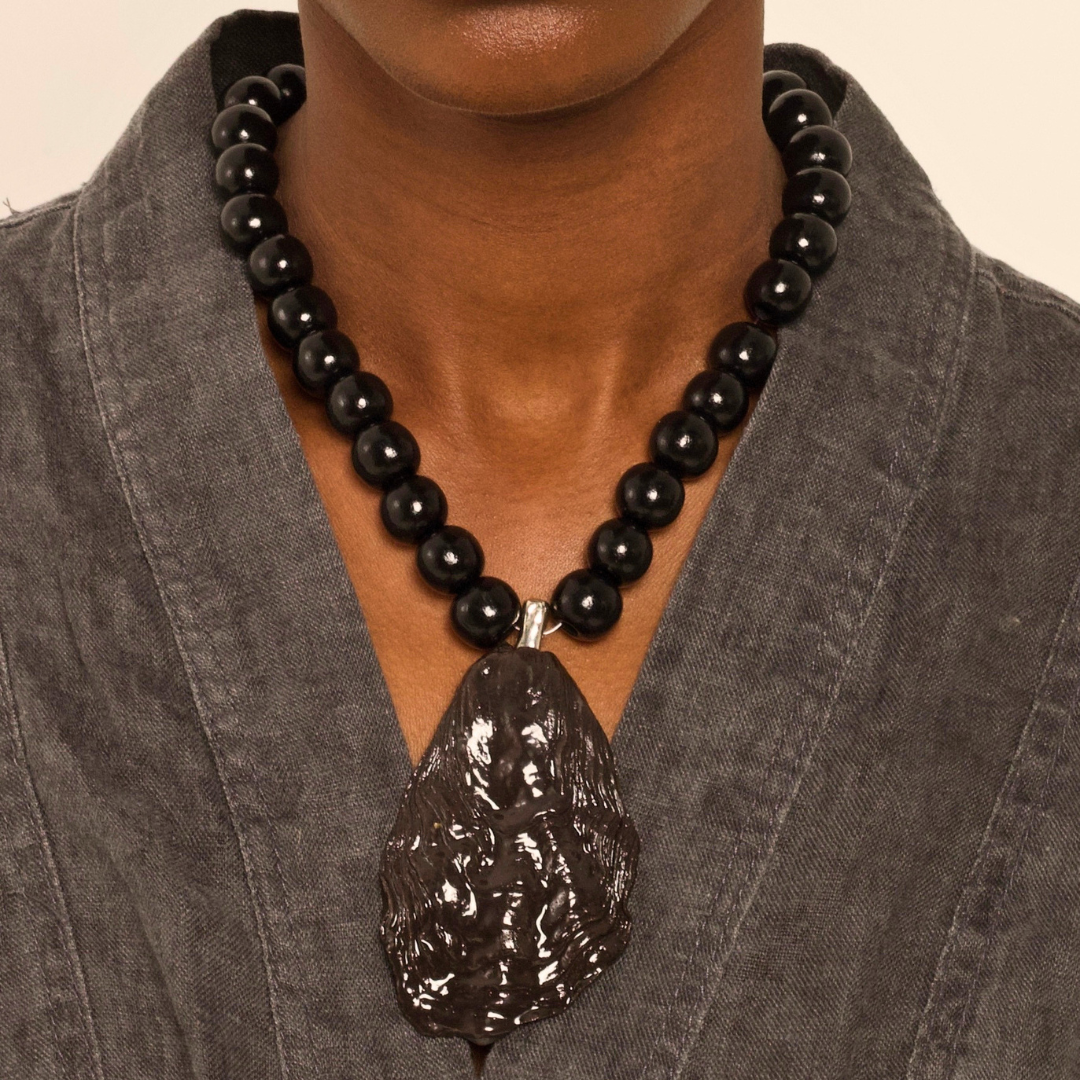 Necklace with shell