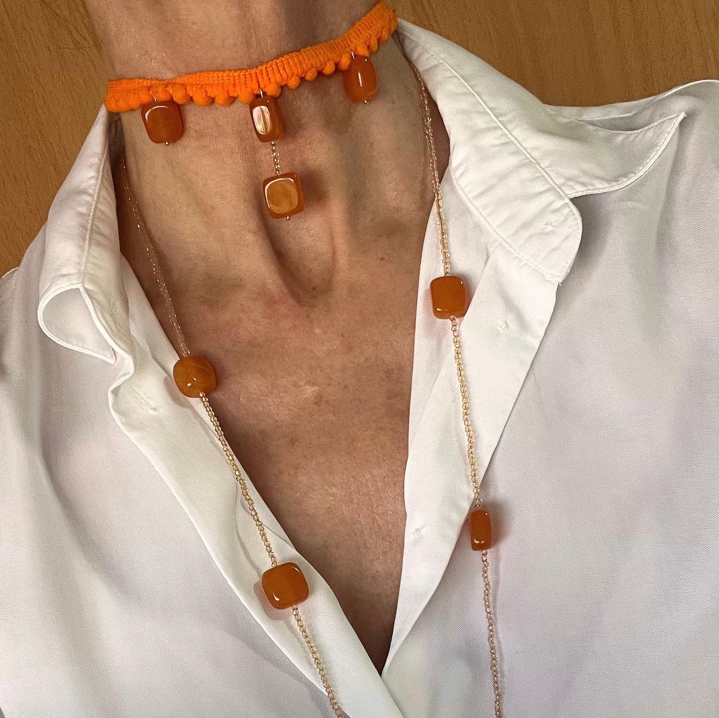 Collana lunga in calcedonio quadrato