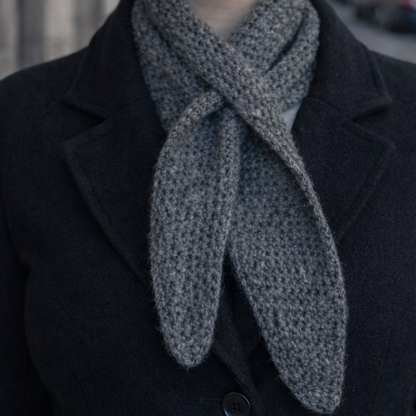 Alpaca crochet triangle