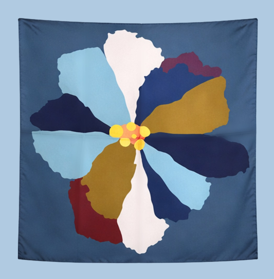 Pañuelo seda doble stampa Flor 70 x 70