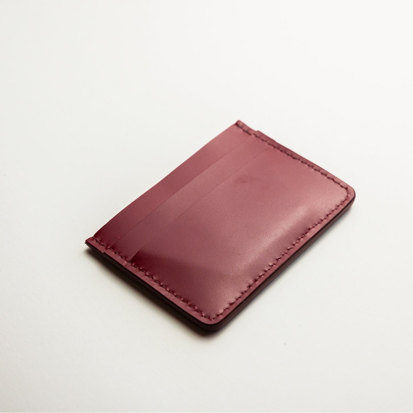 Horizontal card holder