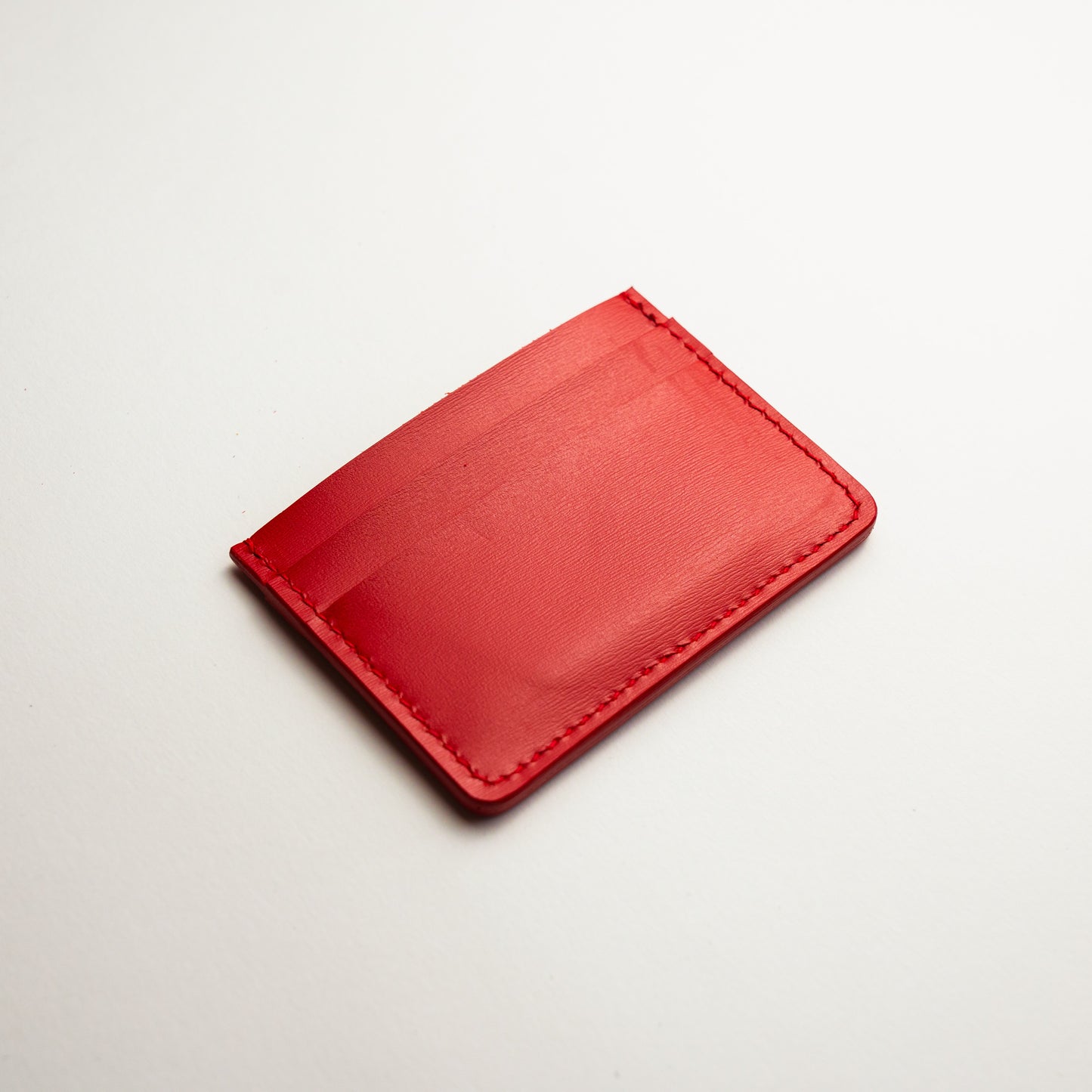 Horizontal card holder