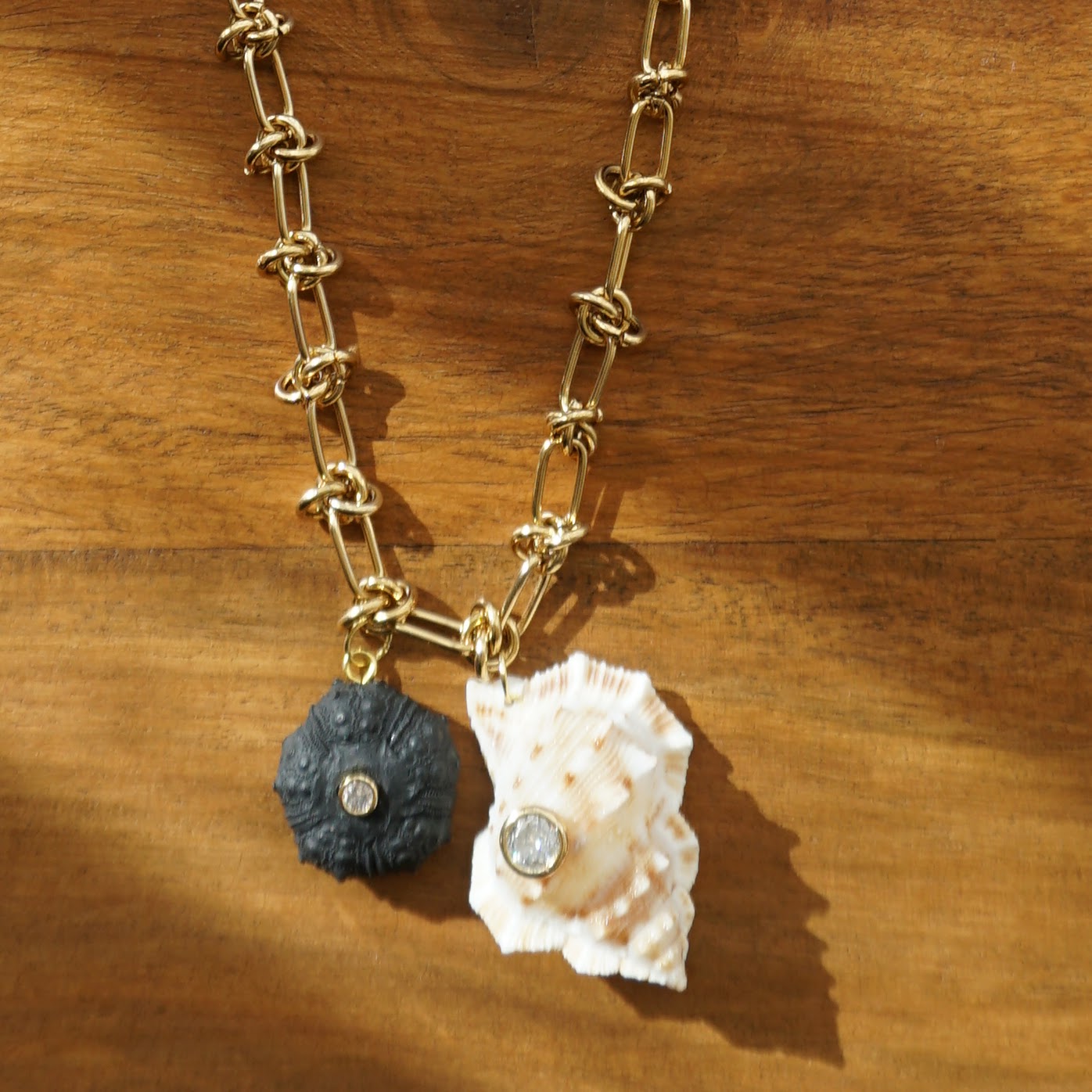 Collar Mini Erizo y caracola