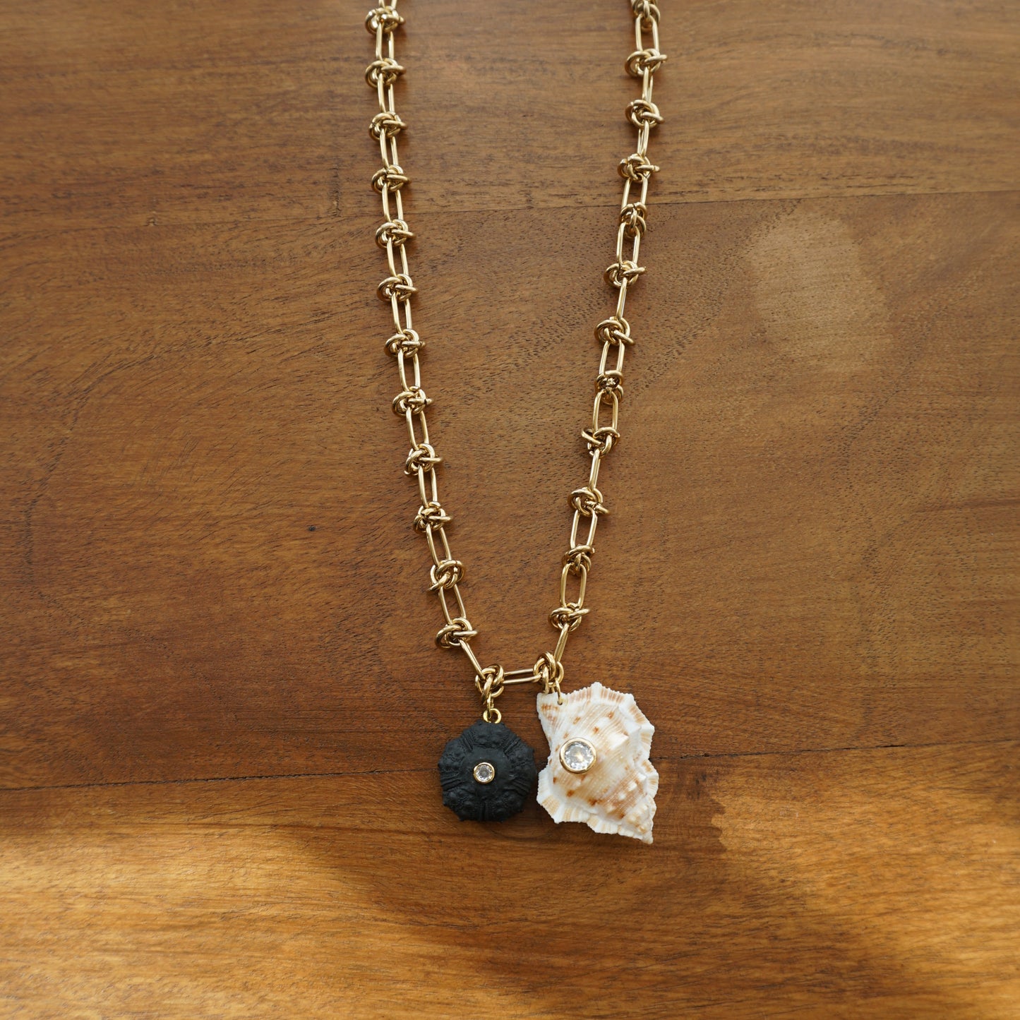 Collar Mini Erizo y caracola