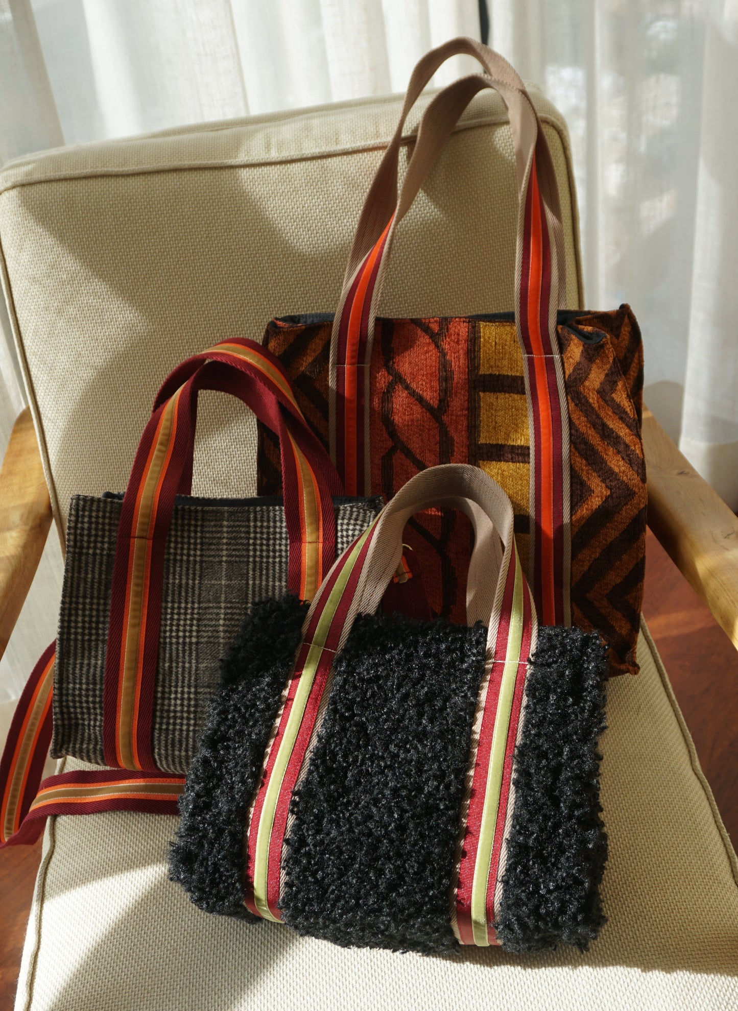 Mini sherpa shopping bag