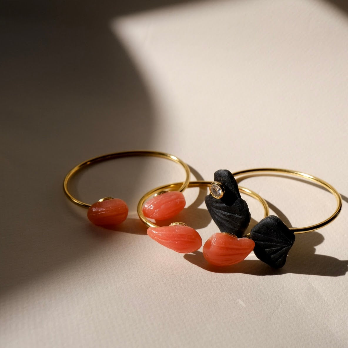 Bracciale Conchiglie in resina.