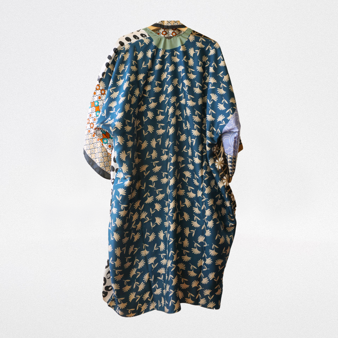 Kimono seda Flores Enrejadas