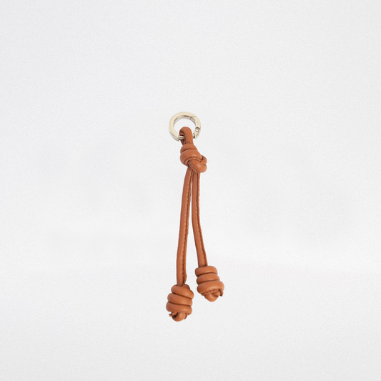 Charm nudos