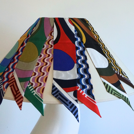 Twilly di seta piccolo stile Pucci