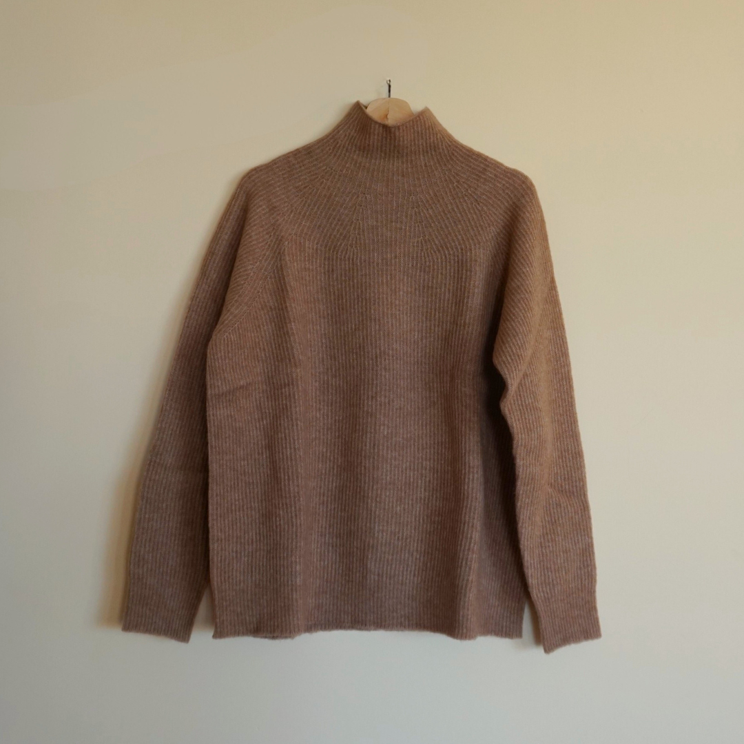 Jumper with funnel neck 
