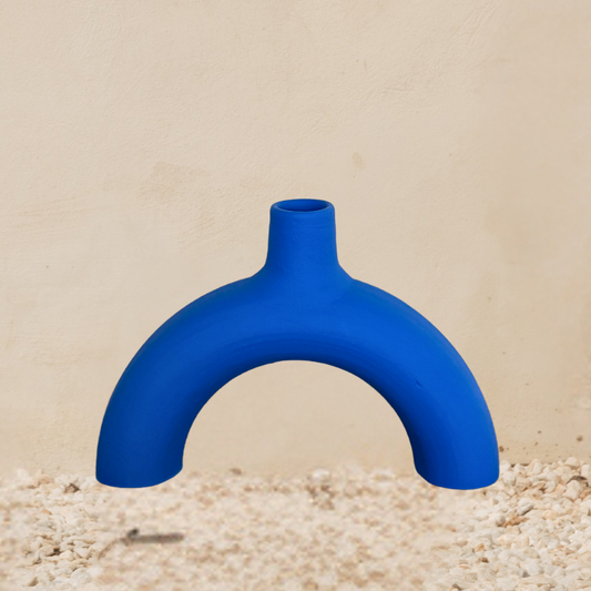 Arc blue candle holder