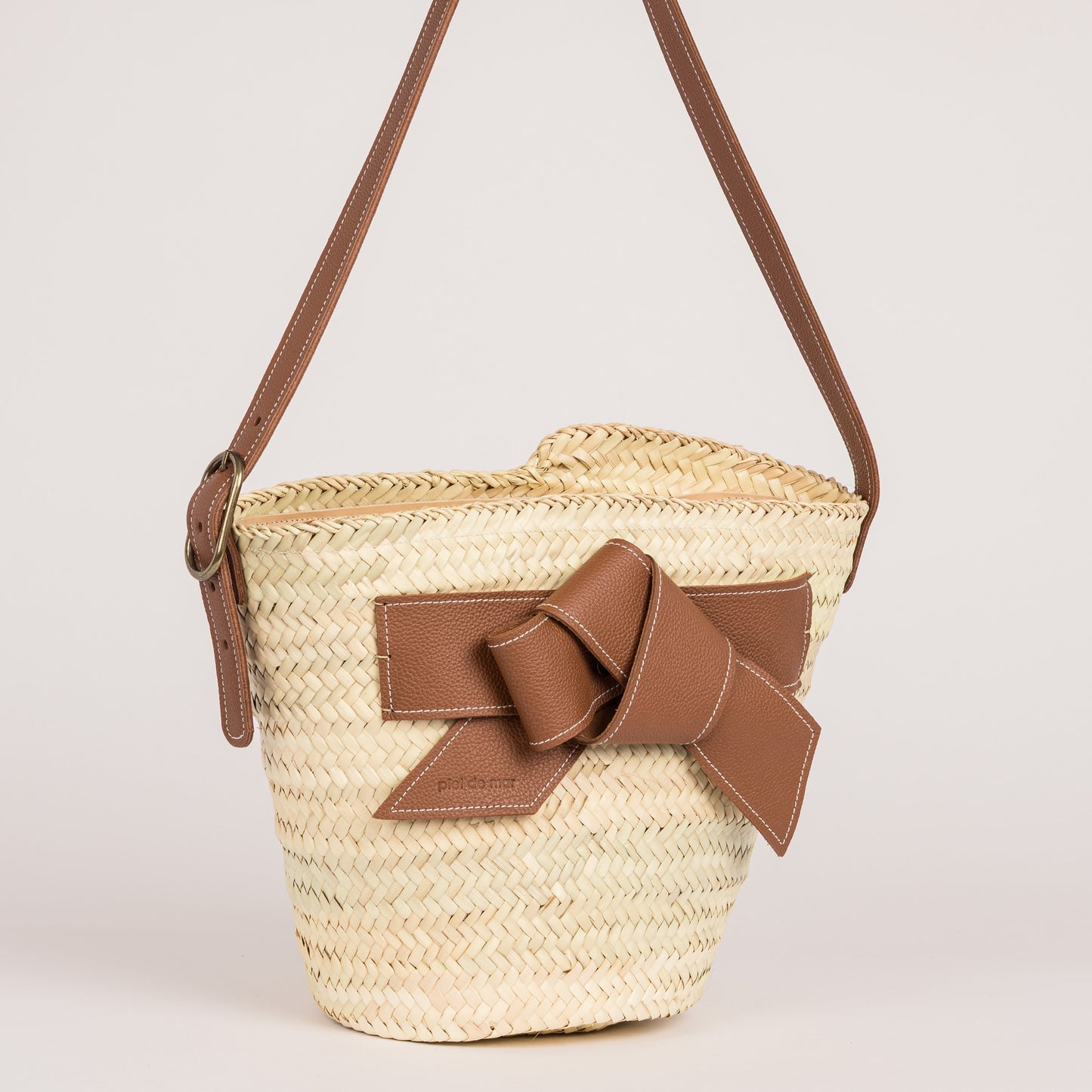 Valeria bucket basket bag