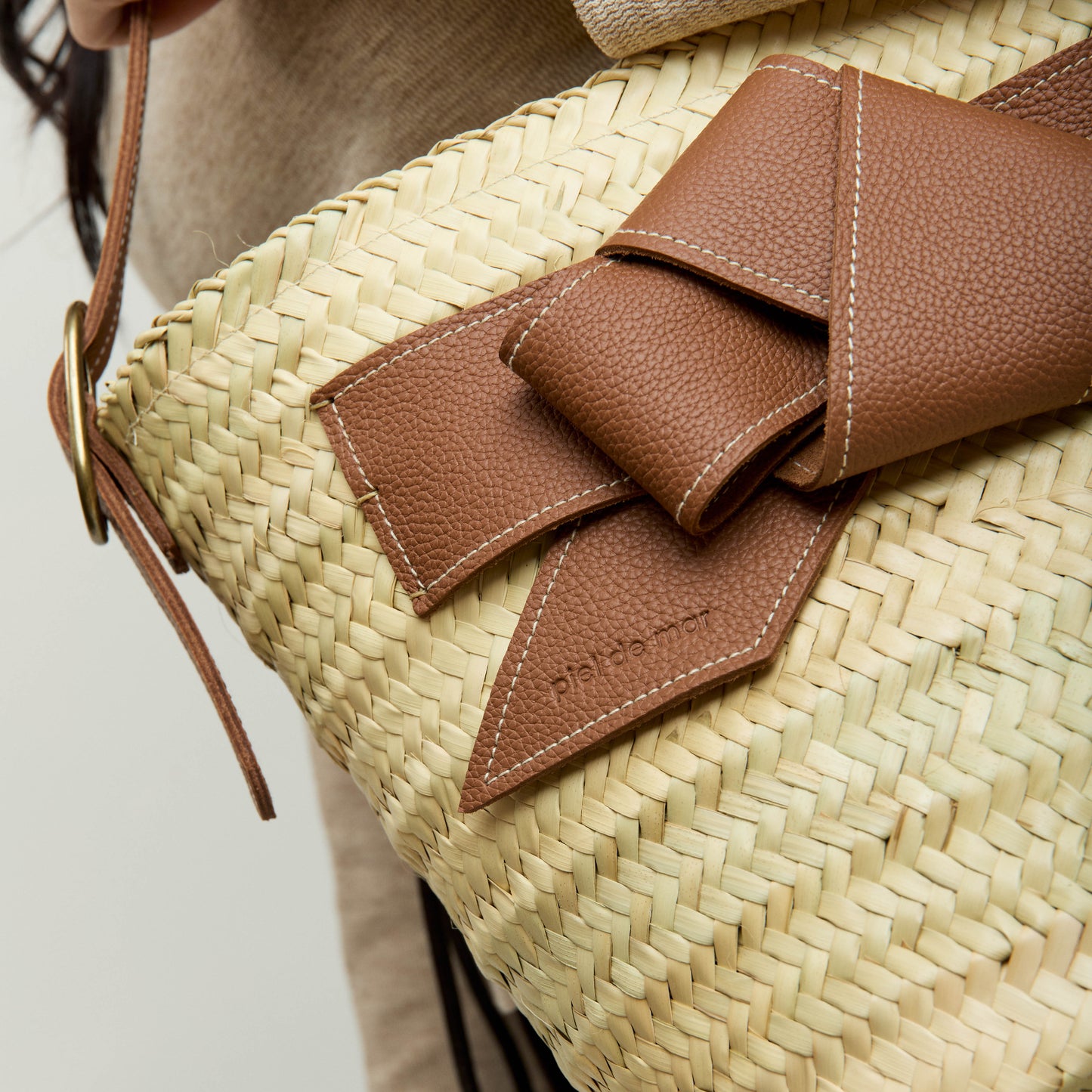 Valeria bucket basket bag