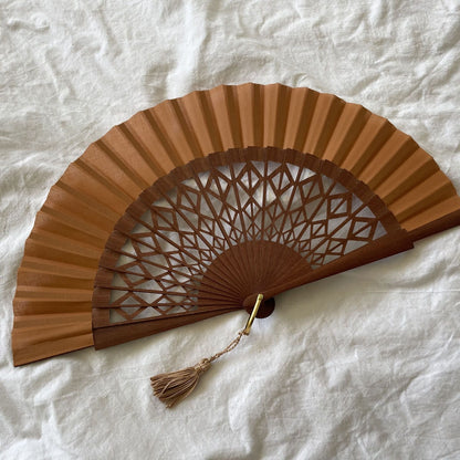 Large camel rhombus fan