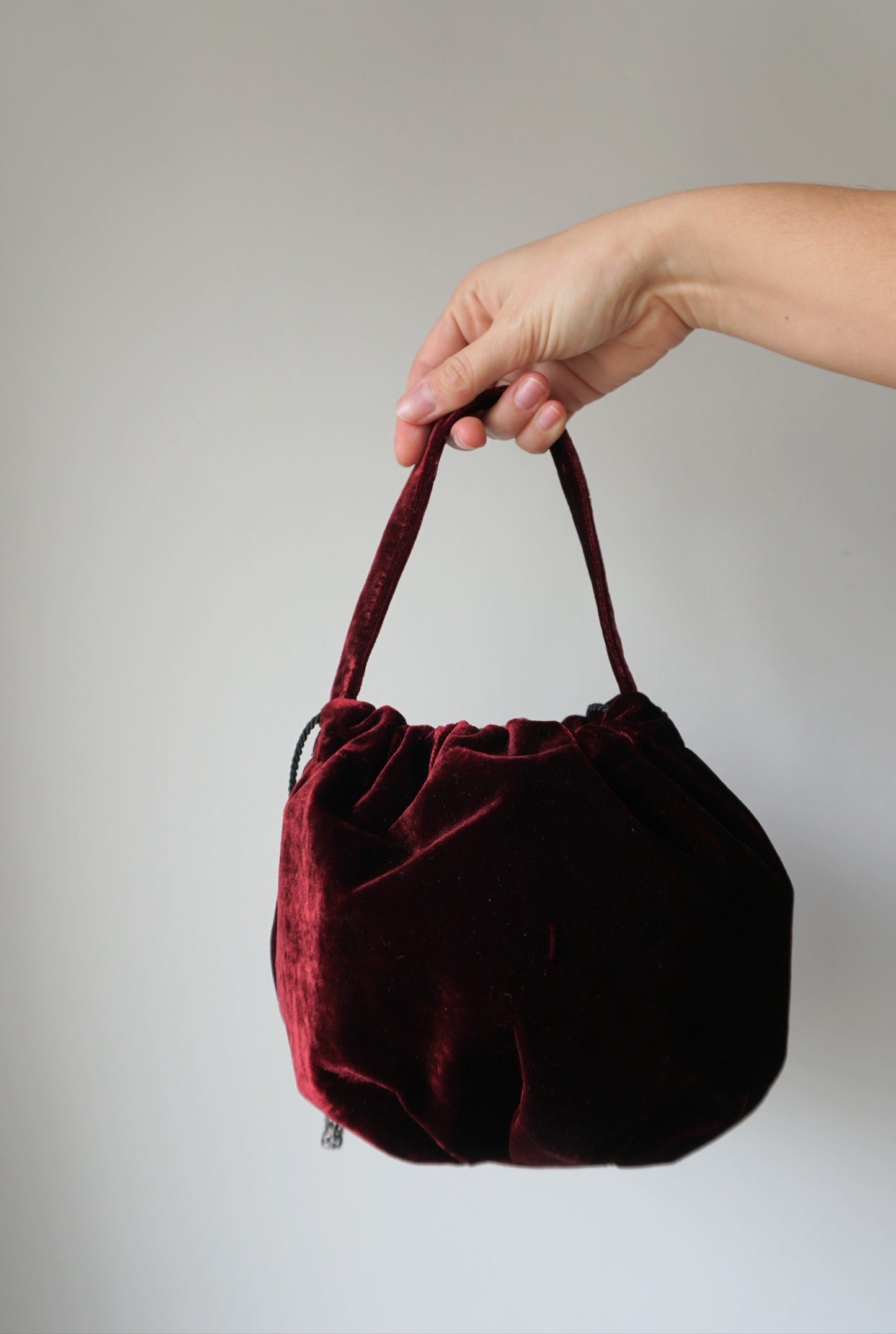 Bolso Bombonera de terciopelo Burdeos