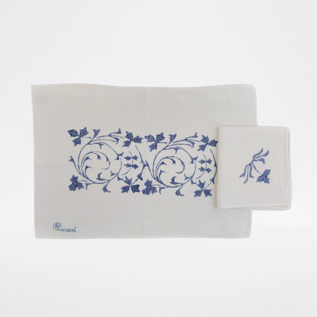 Table mat 700 rust/strawberry/blue/bottle green with napkin
